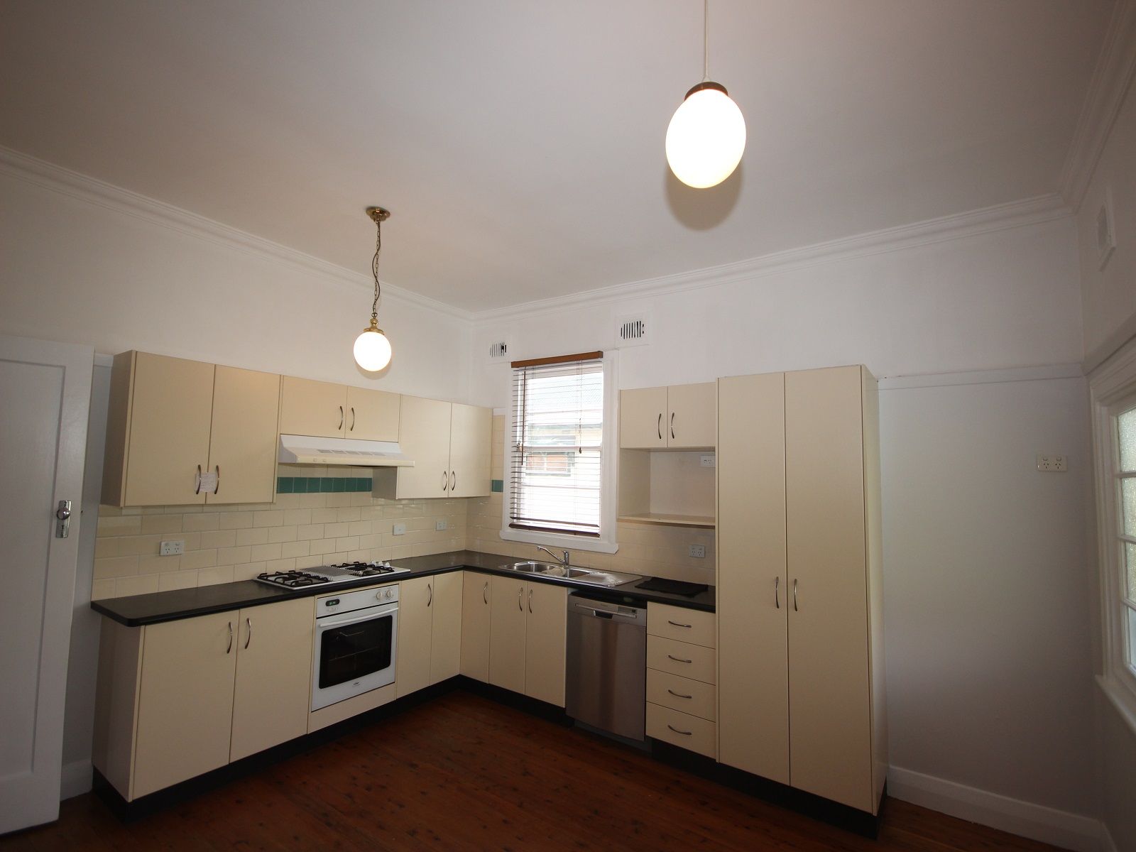36 Groongal Street, Mayfield West, NSW 2304