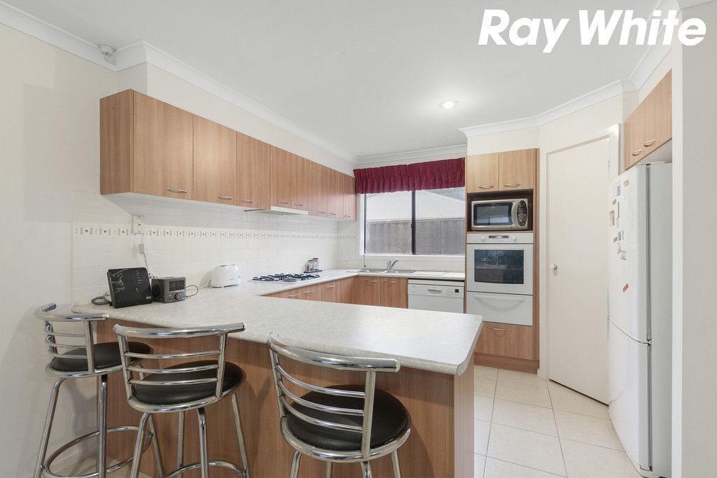 28 Seville Street, Pakenham, VIC 3810