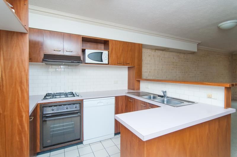2/175 Waterworks Road, Ashgrove, QLD 4060
