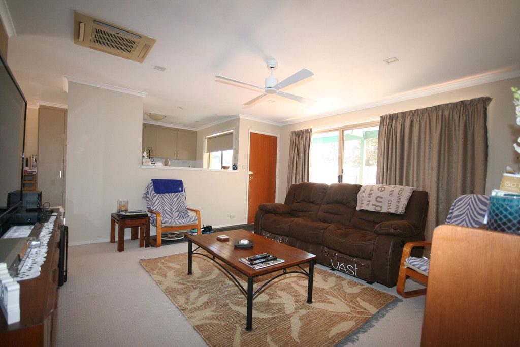 14/17 Brudenell Drive, Jerrabomberra, NSW 2619
