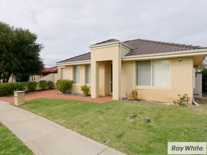 19 Prince Street, Queens Park, WA 6107