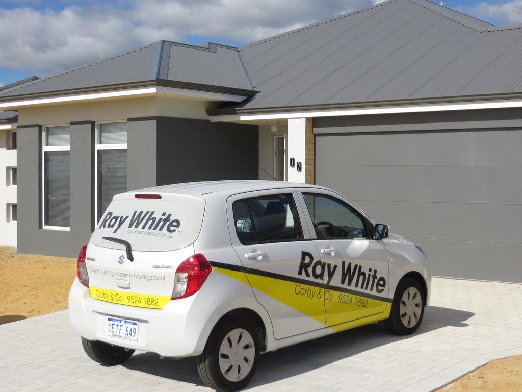 17 Bellingham Parade, Wellard, WA 6170