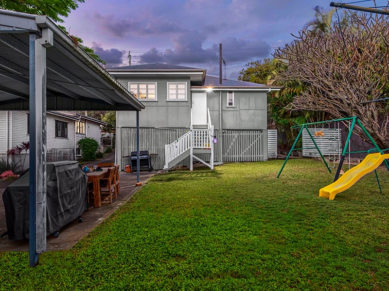 90 Hawthorne Road, Hawthorne, QLD 4171