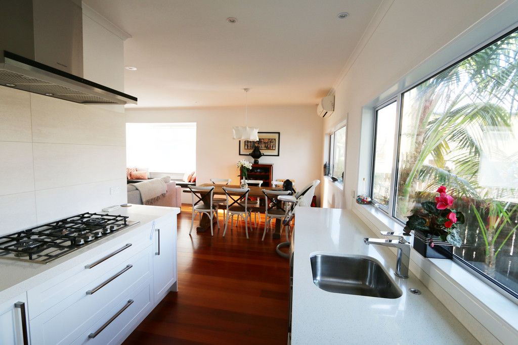 15 Hoheria Road, One Tree Hill, Auckland City