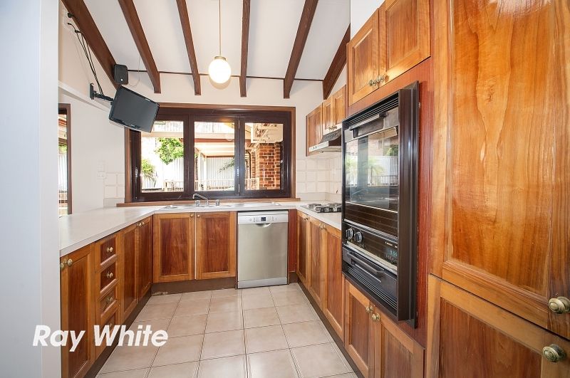 6 Mary Irene Place, Castle Hill, NSW 2154