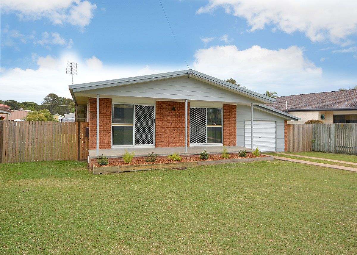 35 Hansen Street, Urangan, QLD 4655
