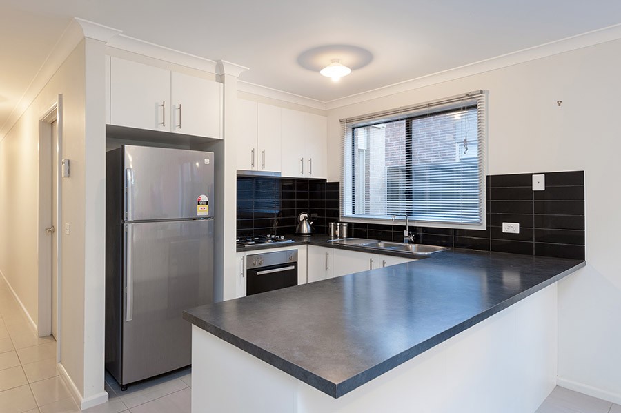 29 Clarendon Avenue, Craigieburn, VIC 3064