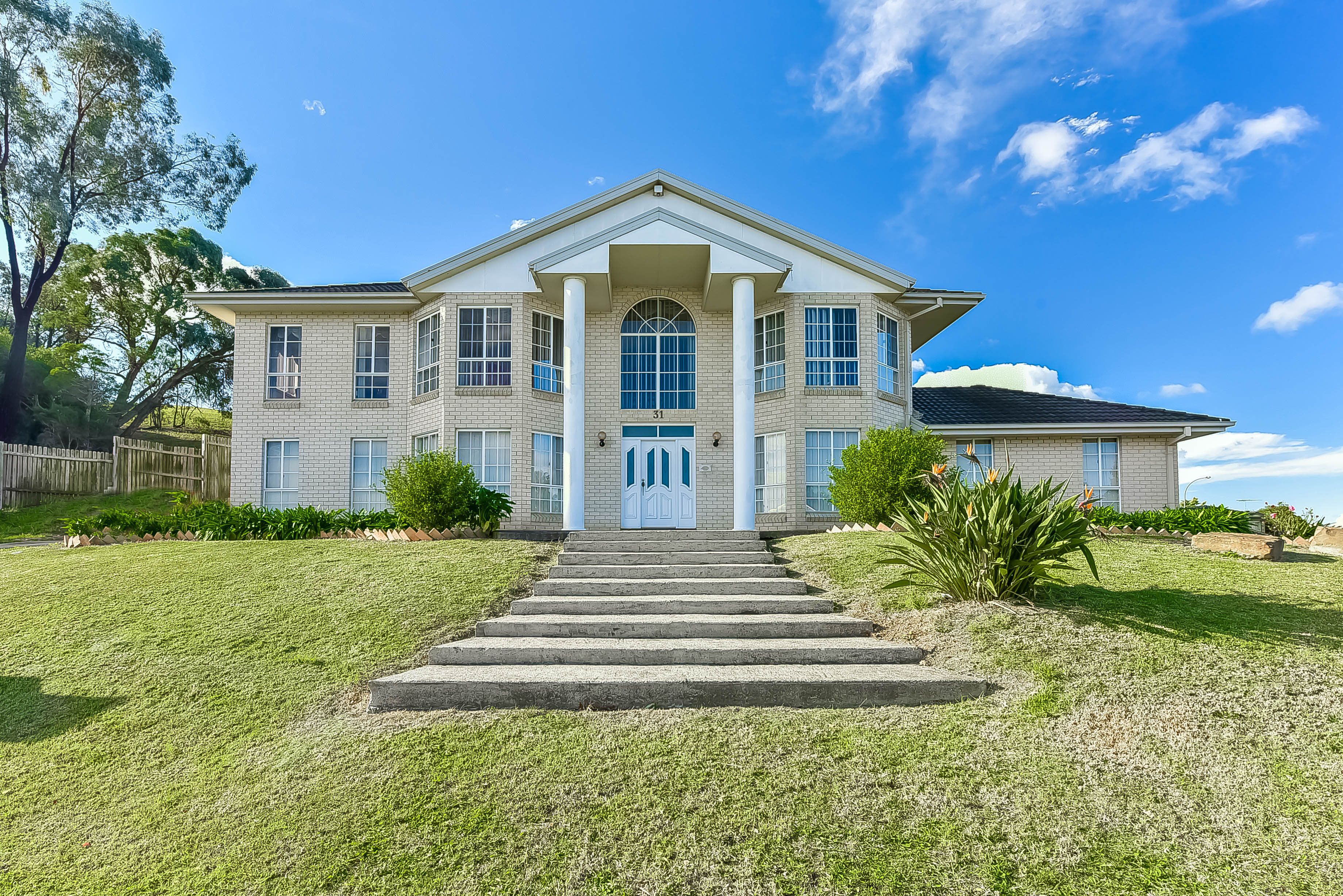 31 Glen Alpine Drive, Glen Alpine, NSW 2560