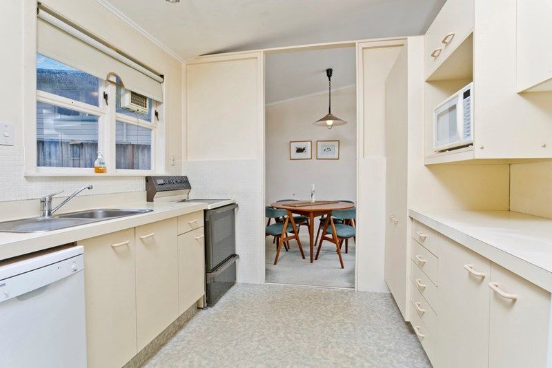 30 Potter Avenue, Northcote, North Shore City