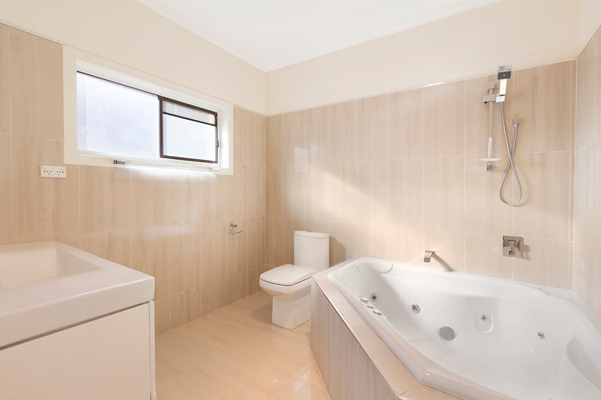 1/16 Melton Avenue, Carnegie, VIC 3163
