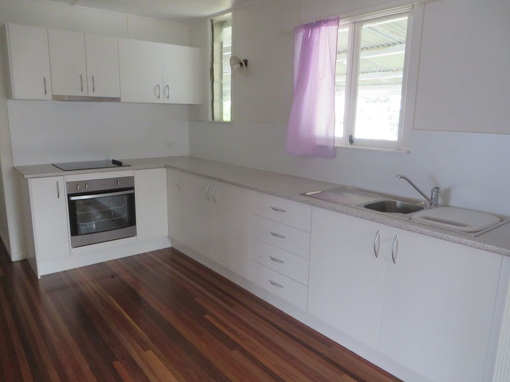 19 Lawnhill Avenue, Deception Bay, QLD 4508
