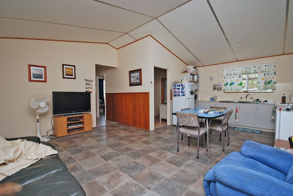 30 Ward Street, Jurien Bay, WA 6516