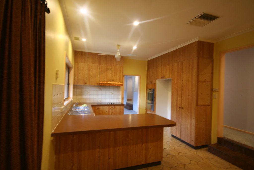 1 Max Henry Crescent, Macarthur, ACT 2904