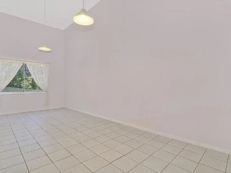 25/2 Stuart Avenue, Normanhurst, NSW 2076