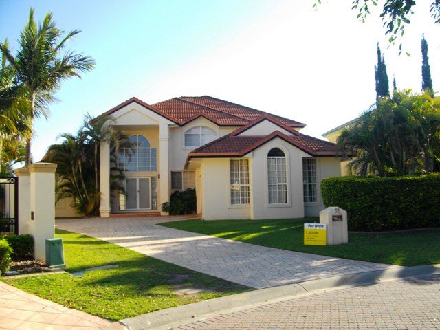 66 Bollard Circuit, Clear Island Waters, QLD 4226