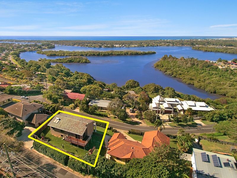 11 Old Ferry Road