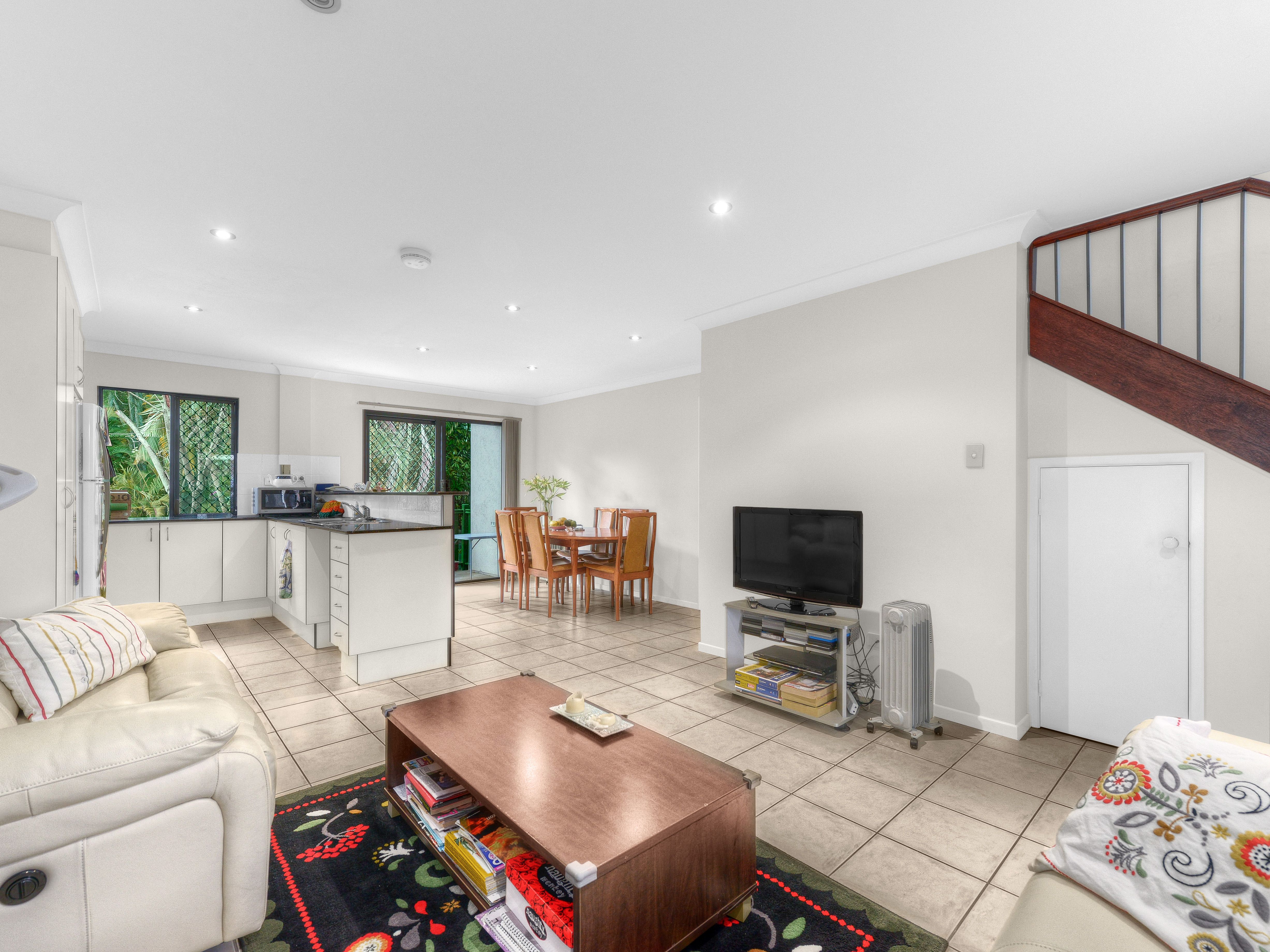 104 Richmond Road, Morningside QLD 4170