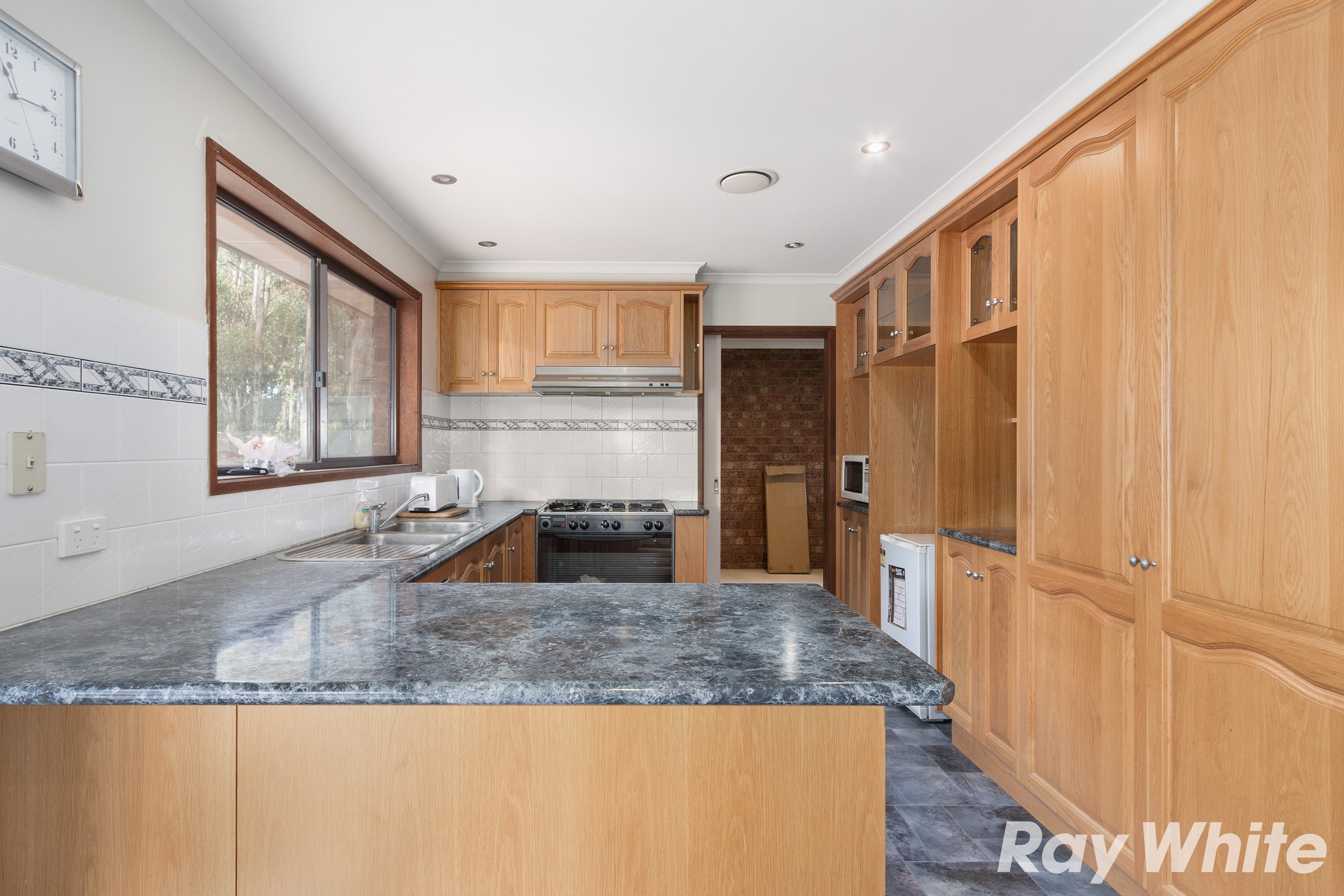 14 Terara Street, Cockatoo, VIC 3781