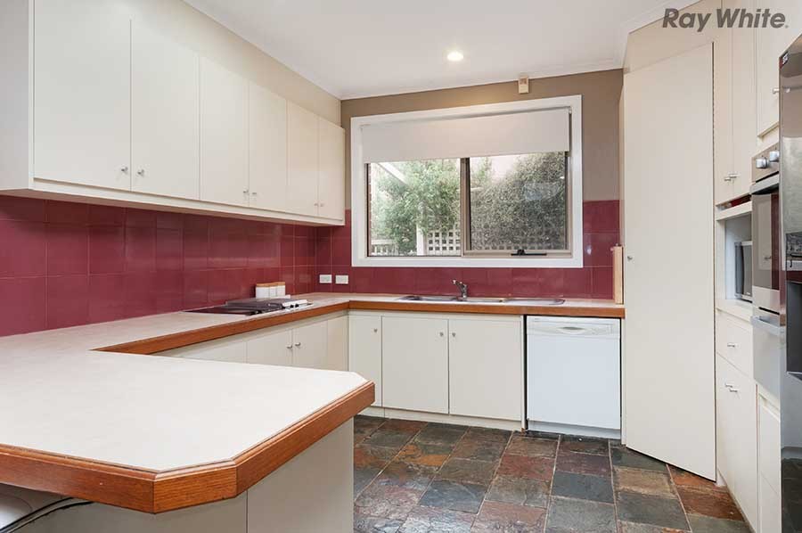 55 Burrowye Crescent, Keilor, VIC 3036