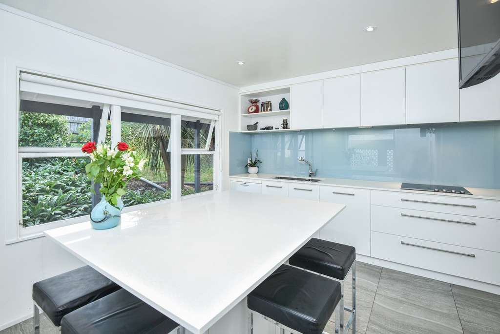 14 Ruawai Road photo 7