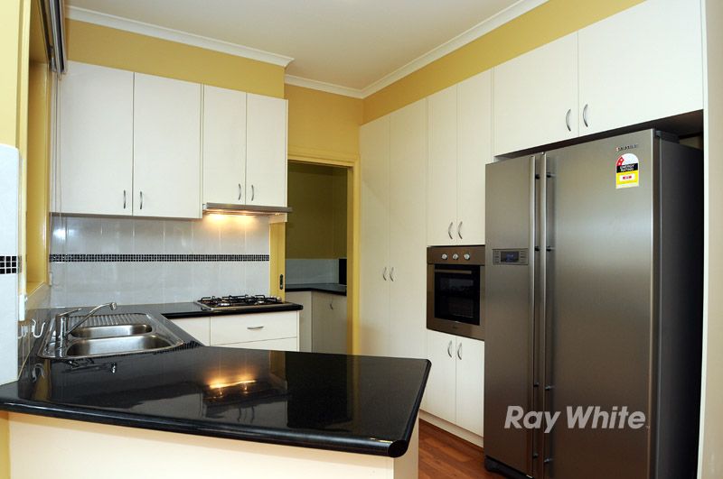 1/21 Ross Street, Ferntree Gully, VIC 3156