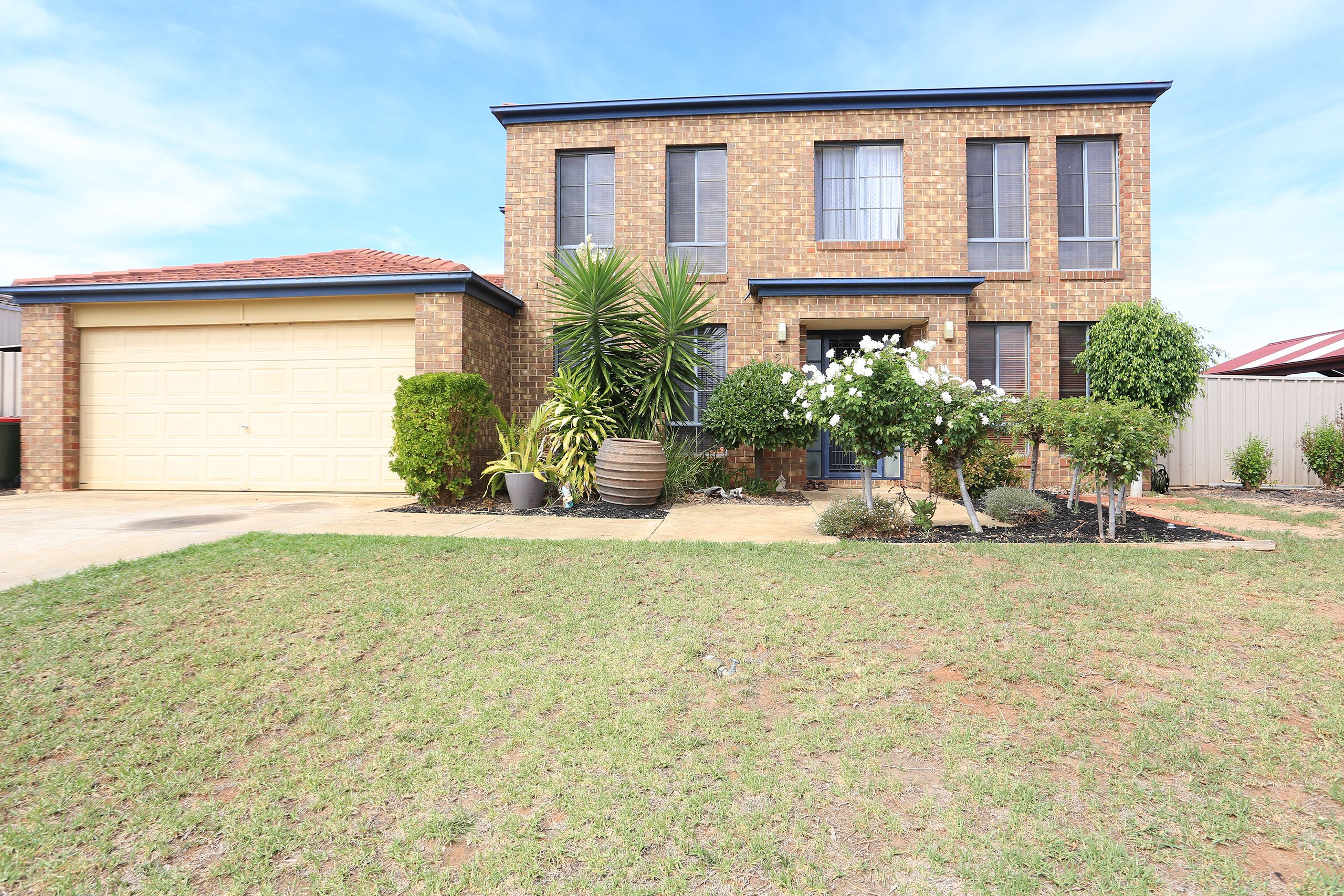 21 Yeovil Circuit, Craigmore SA 5114