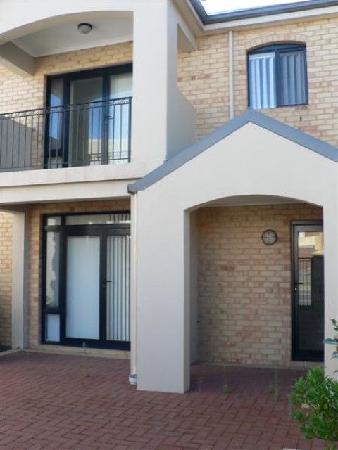 25/9 Healy Road, Hamilton Hill, WA 6163