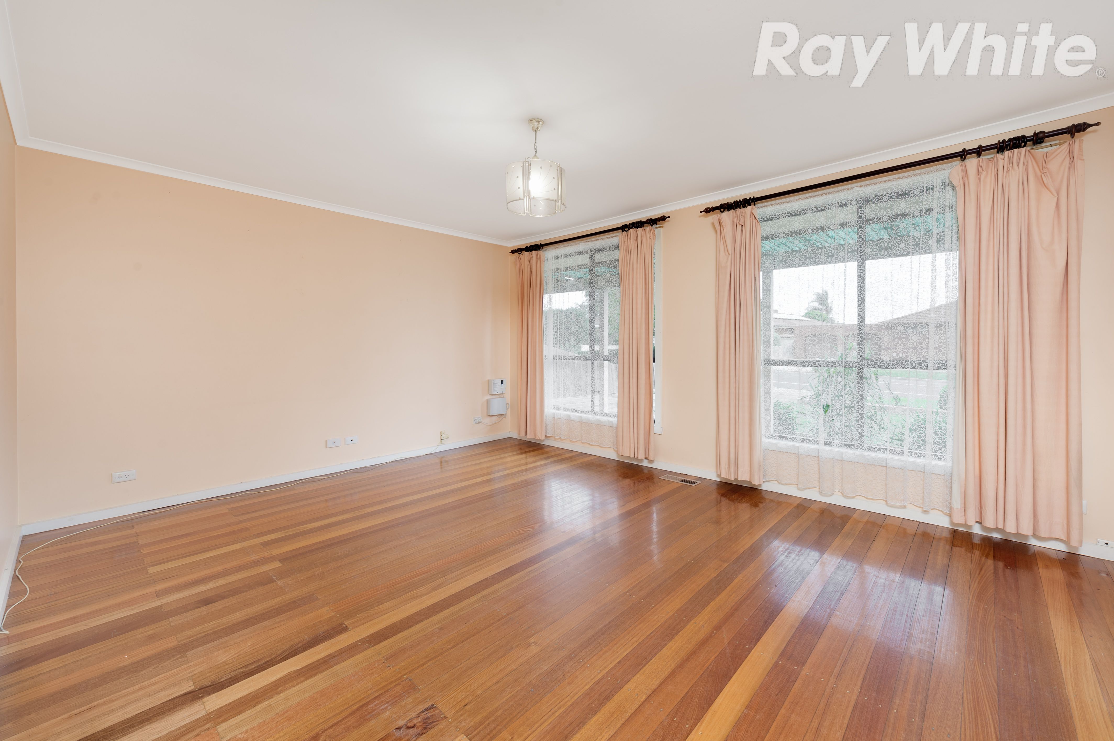 122 Redleap Avenue, Mill Park, VIC 3082