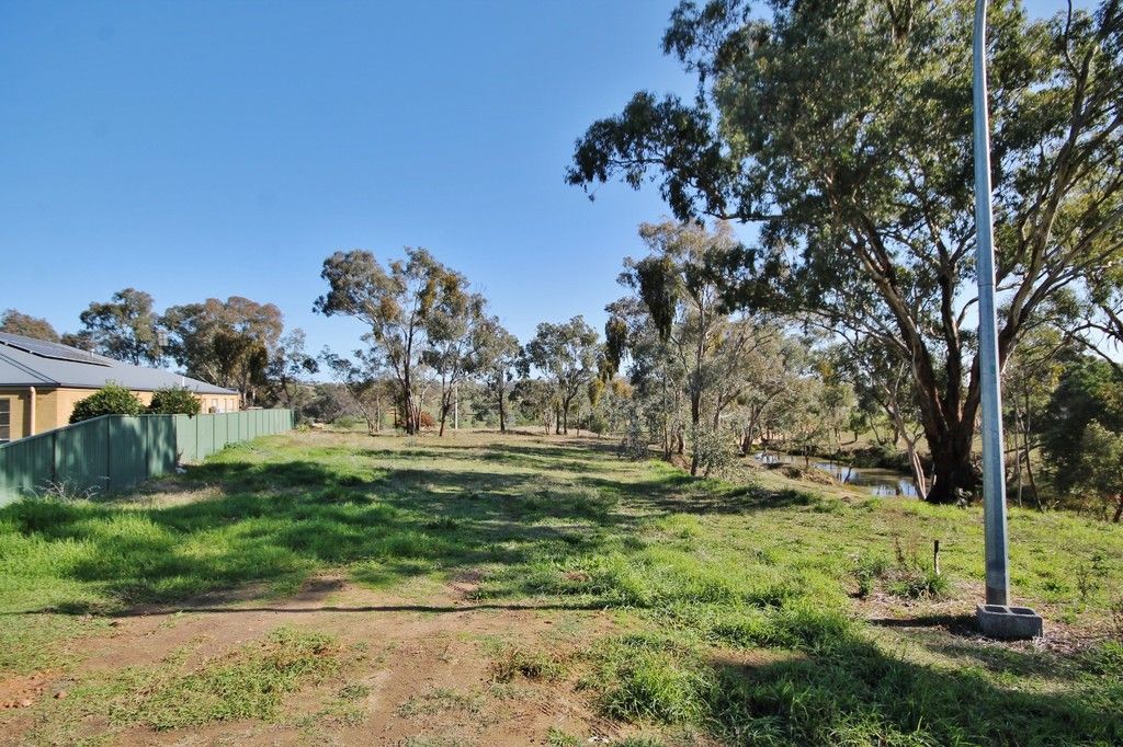 13 Jake Miller Place, YOUNG, NSW 2594