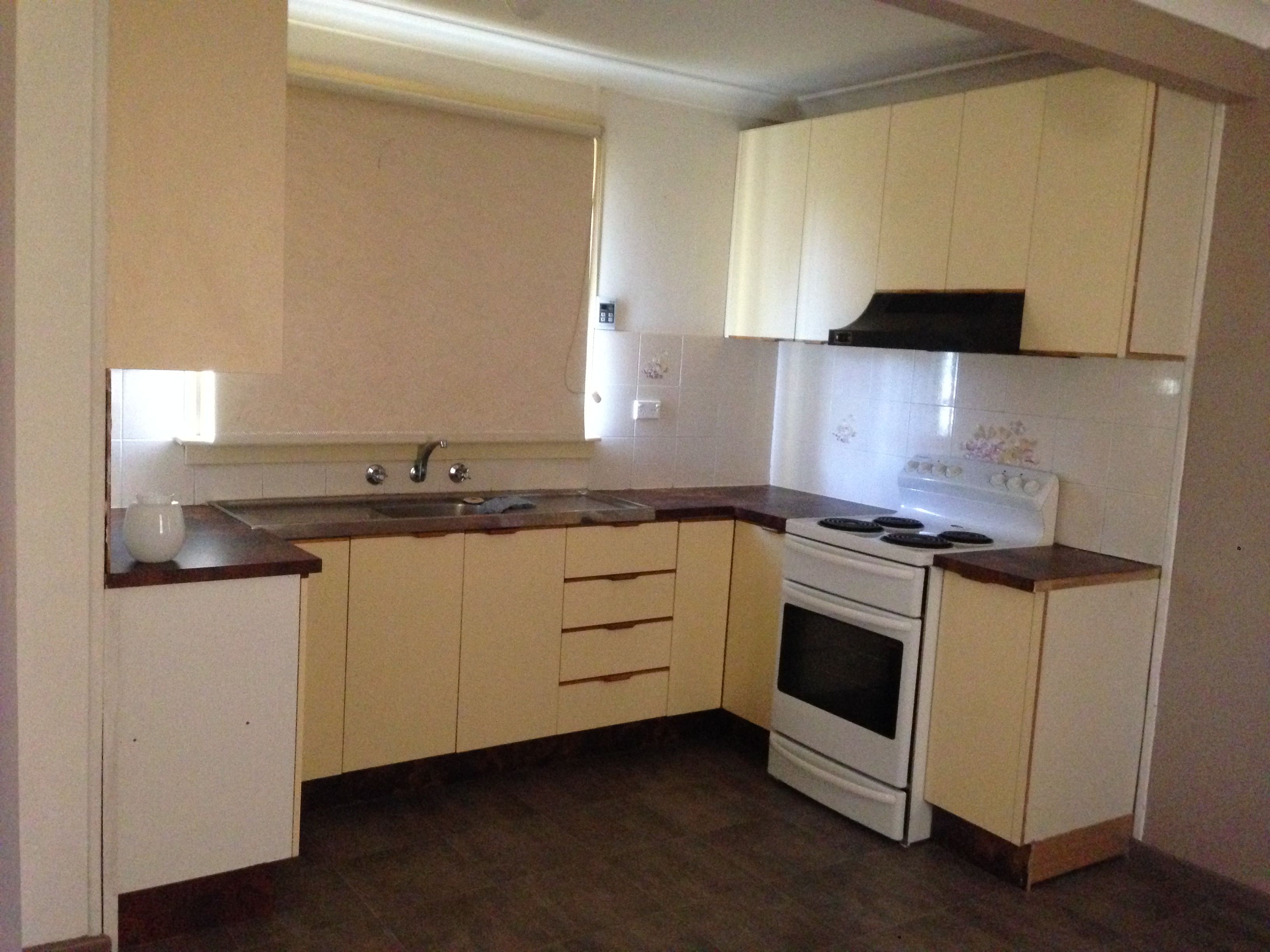 100 Close Street, Parkes, NSW 2870