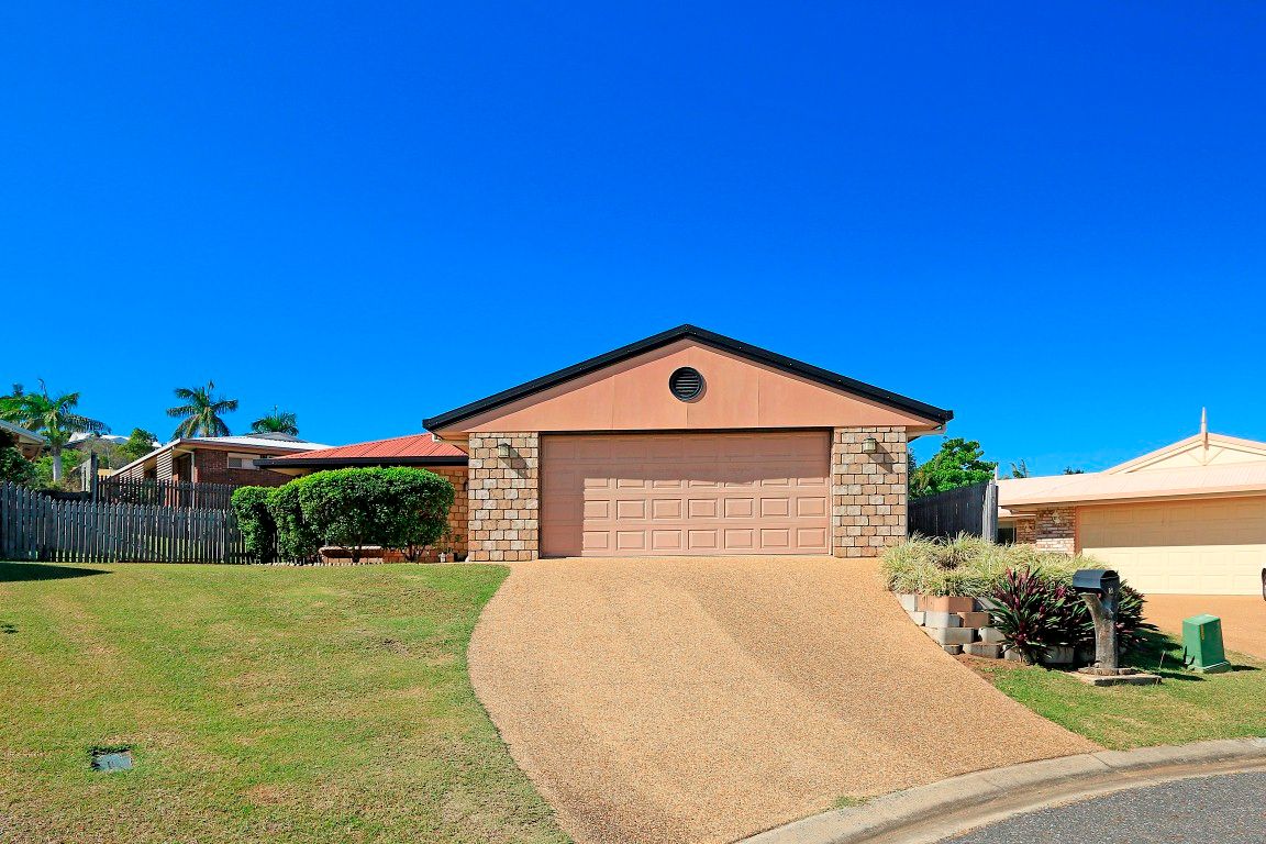 5 Bartram Place, Kawana QLD 4701