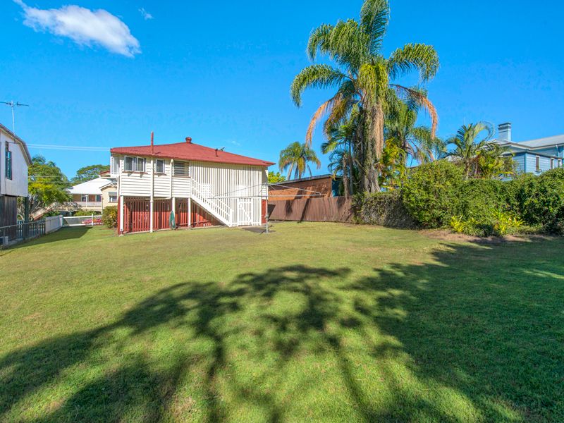 10 Badger Street, Newmarket, QLD 4051