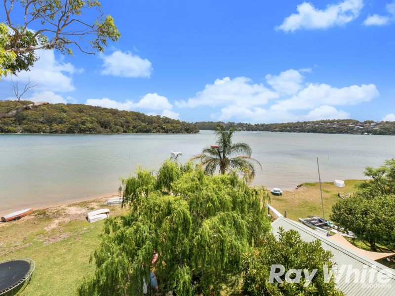 House 101 Pacific Crescent, Maianbar, NSW