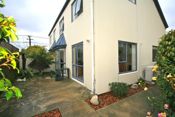 2/337 Selwyn Street, Addington, Christchurch City