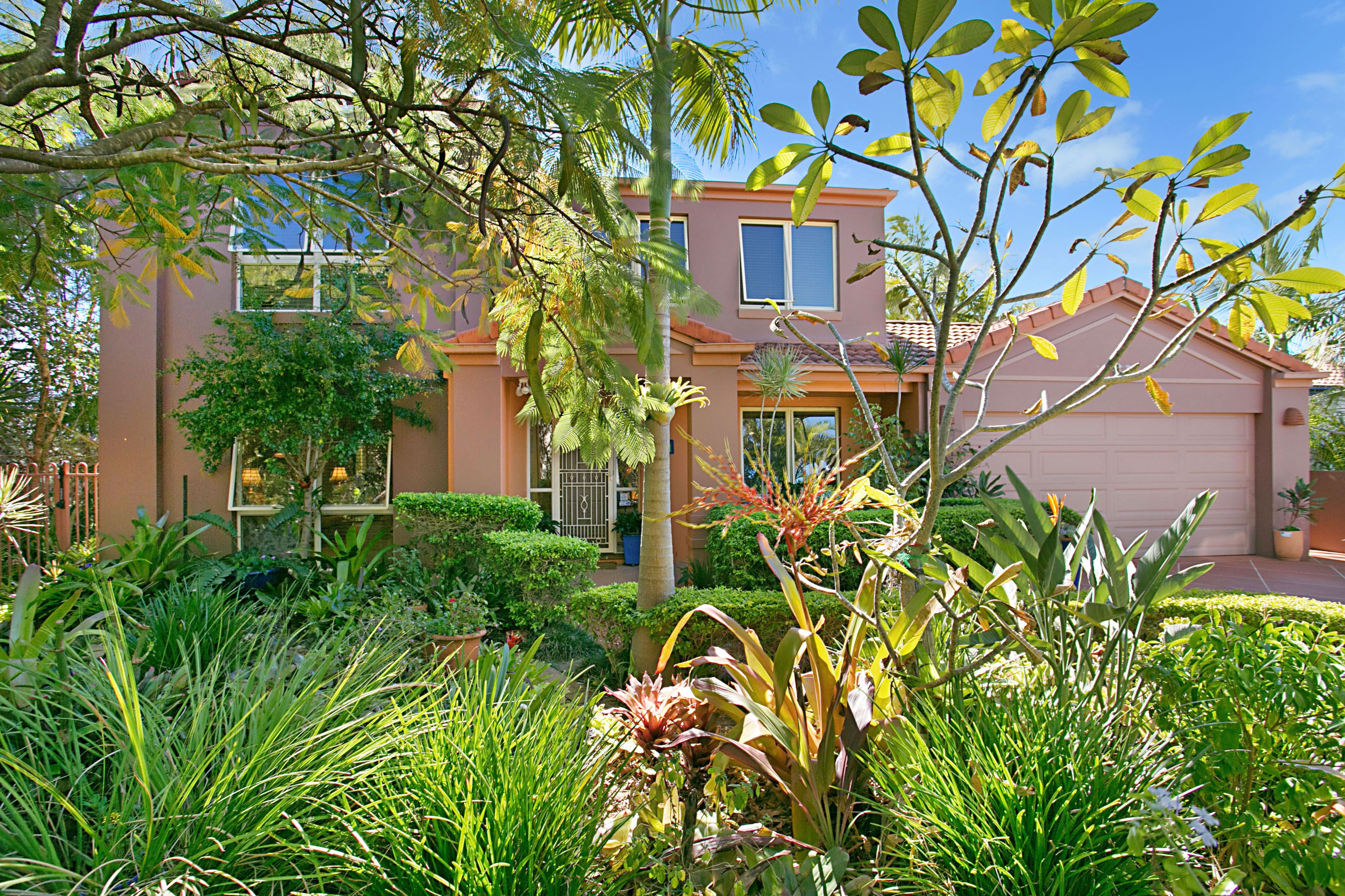 19 Lanai Drive, Burleigh Waters QLD 4220