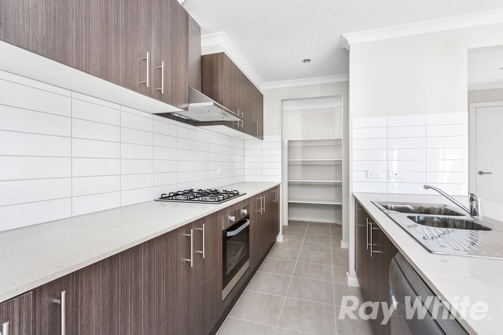 14 Spencer Street, Point Cook, VIC 3030