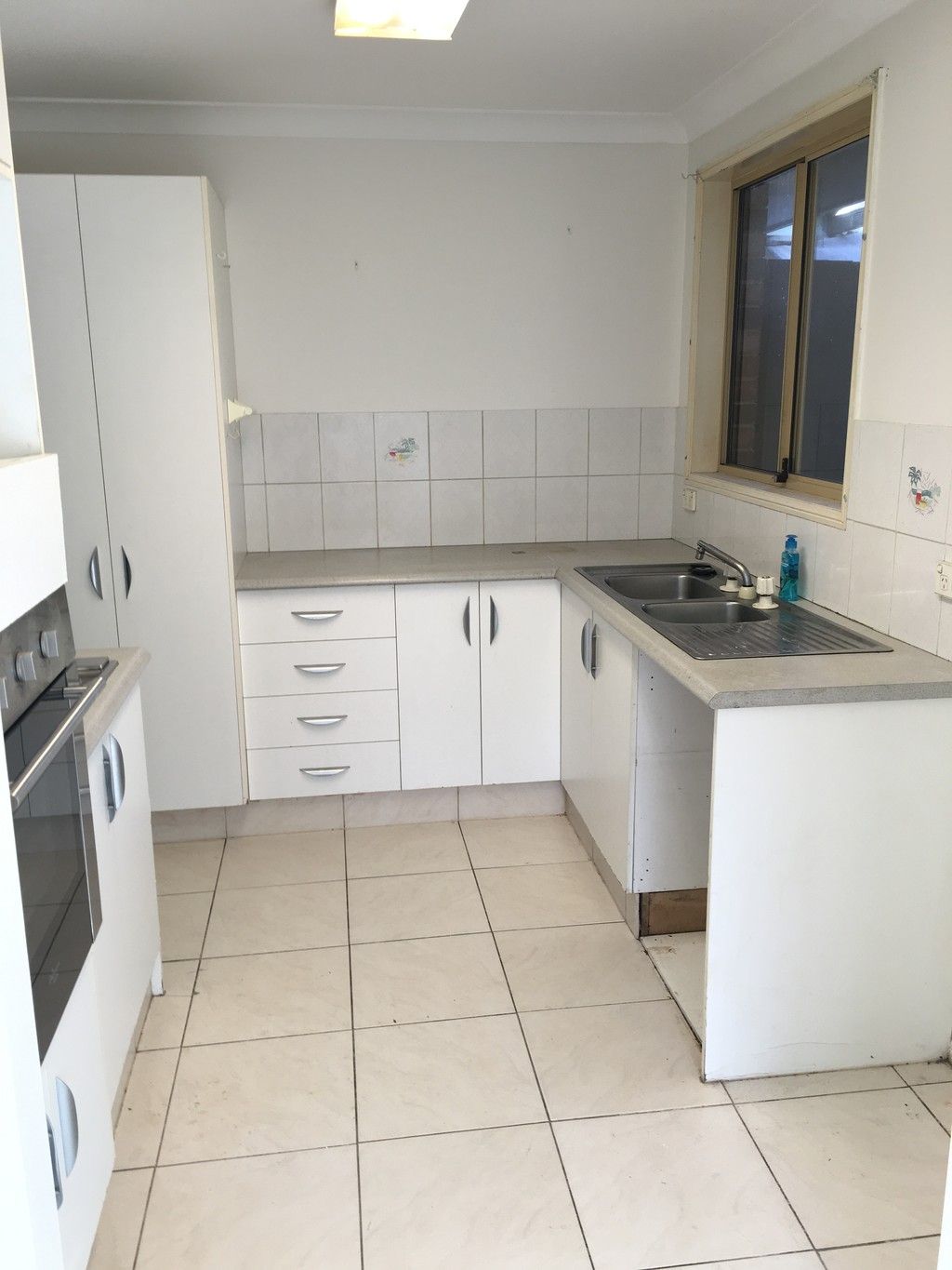 2/8 Freeman Street, Labrador, QLD 4215