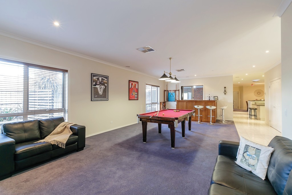 4 Curtin Court, Delacombe, VIC 3356