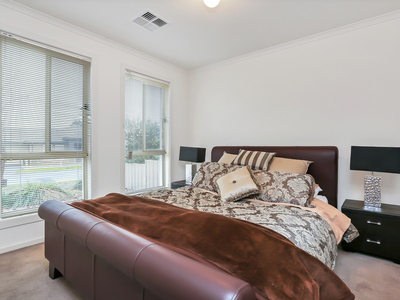 2A Kanowna Street, Gilles Plains, SA 5086