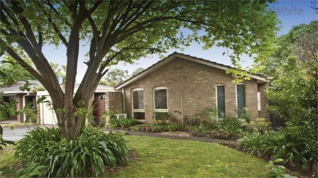 39 Brentwood Drive, Wantirna, VIC 3152