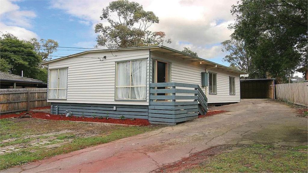 16 Queenstown Road, BORONIA, VIC 3155