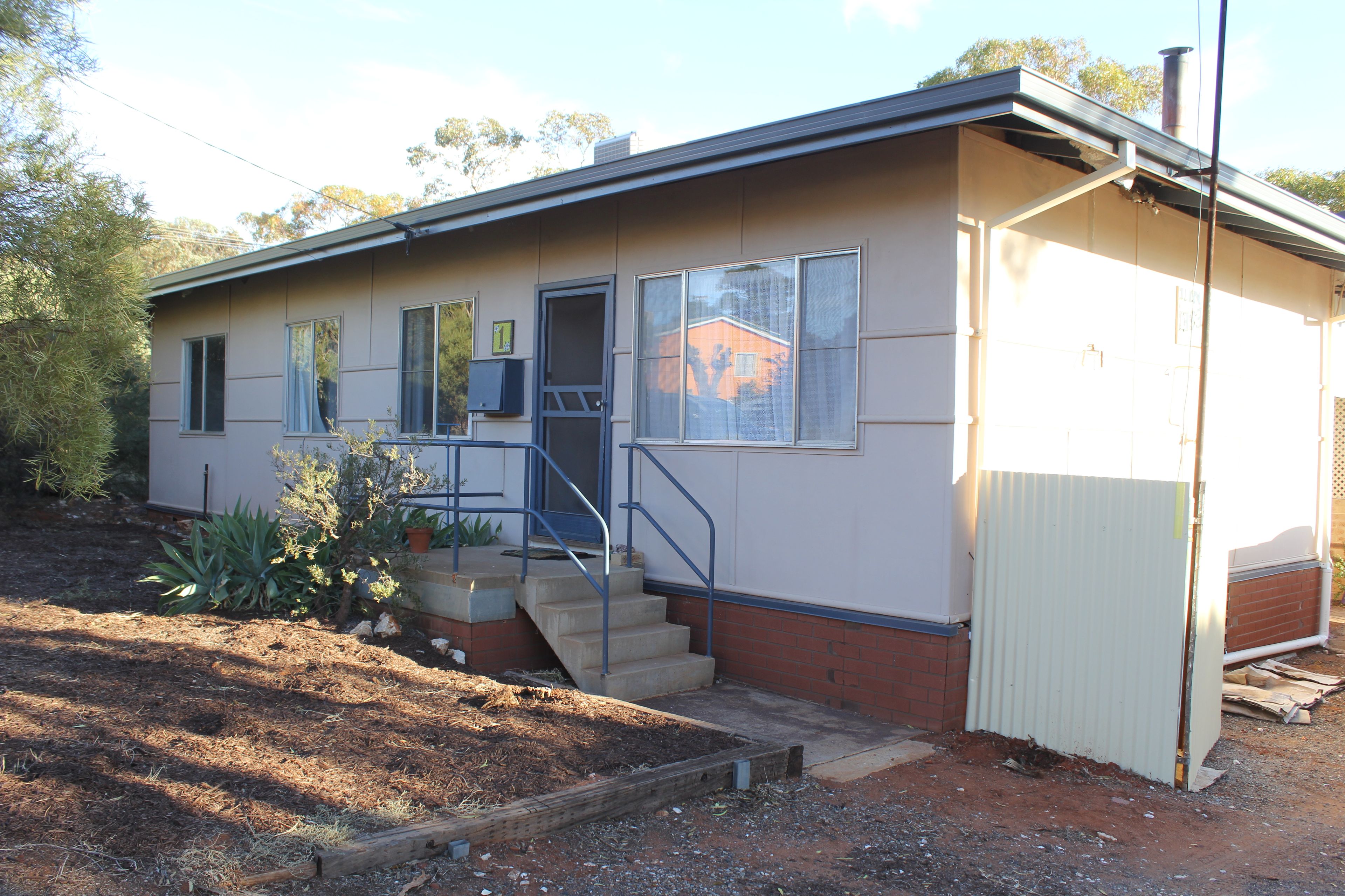 1 South Mason Street, Kambalda East WA 6442