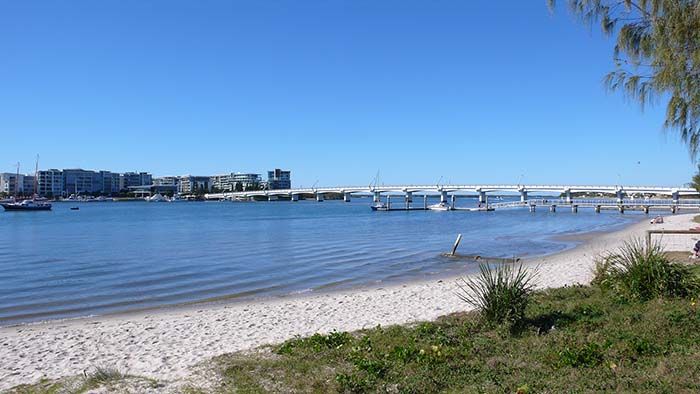 20 Bruce Avenue, Paradise Point, QLD 4216