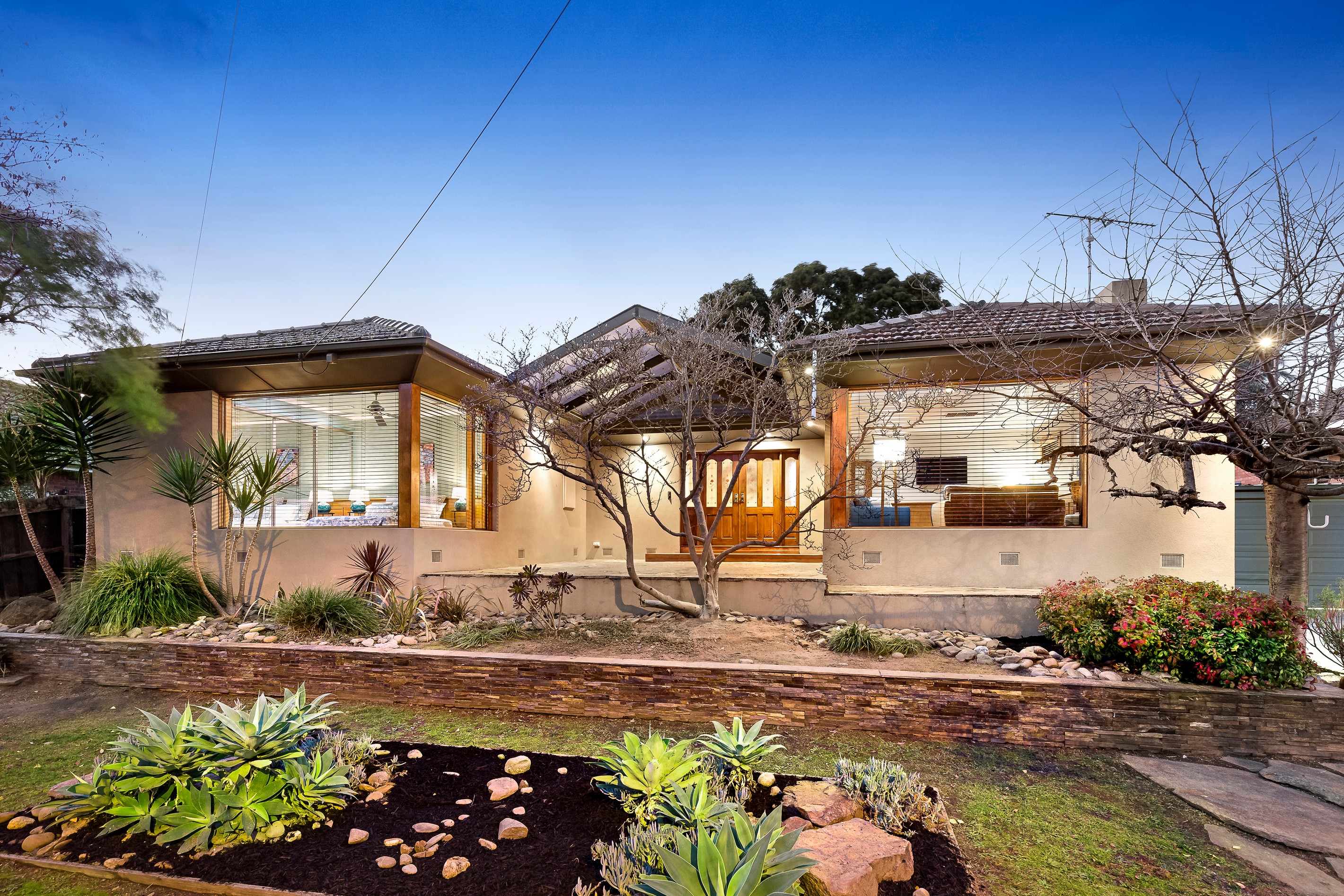 33 Ferntree Gully Road, Oakleigh, VIC 3166