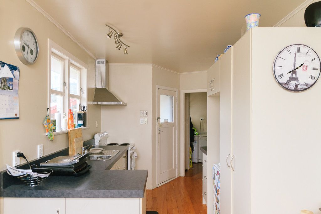 3 Sequoia Place, Maoribank, Upper Hutt City