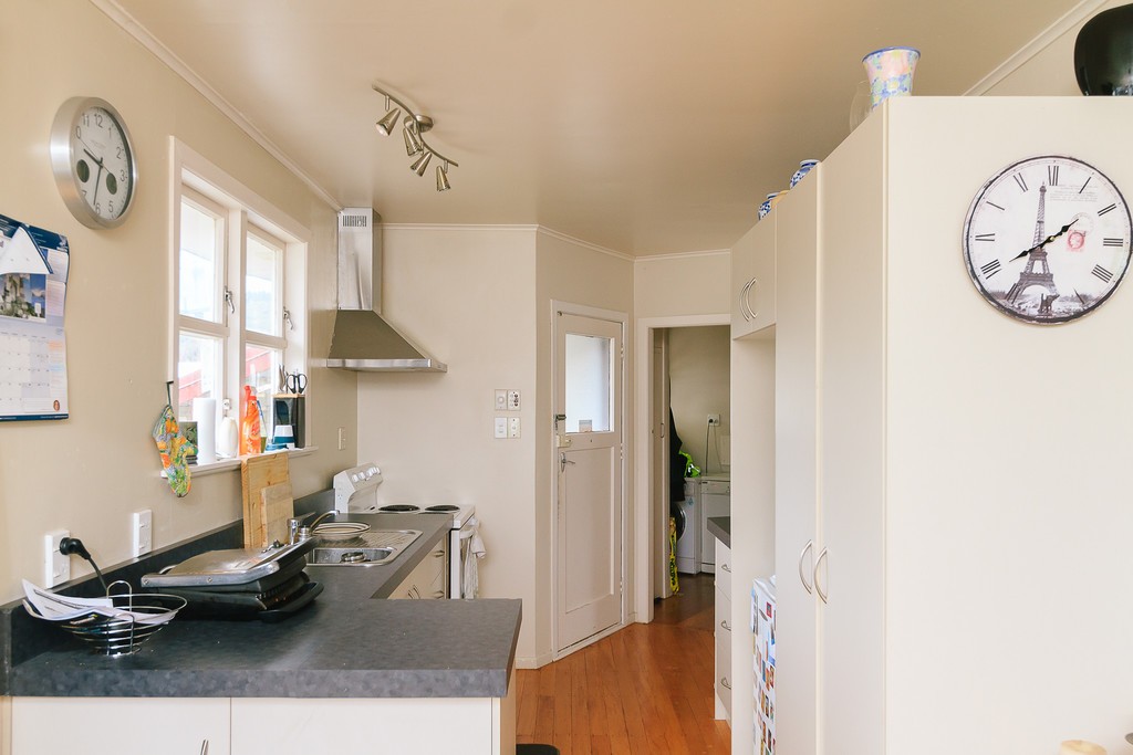3 Sequoia Place, Maoribank, Upper Hutt City