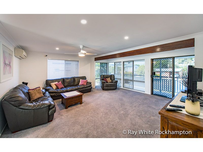 32 Stenlake Avenue, Kawana, QLD 4701