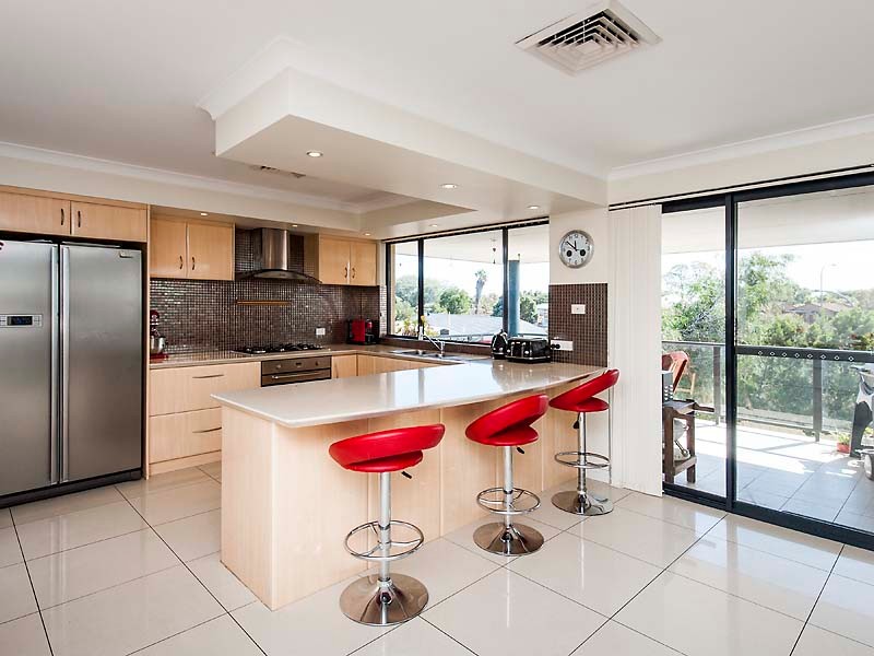 14 Fisher Street, Rockingham, WA 6168