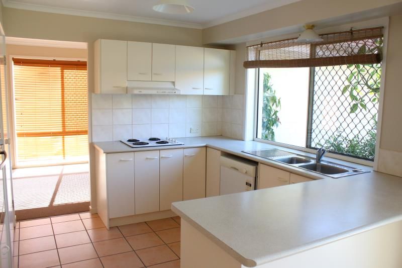 2 Peppertree Street, Warner, QLD 4500