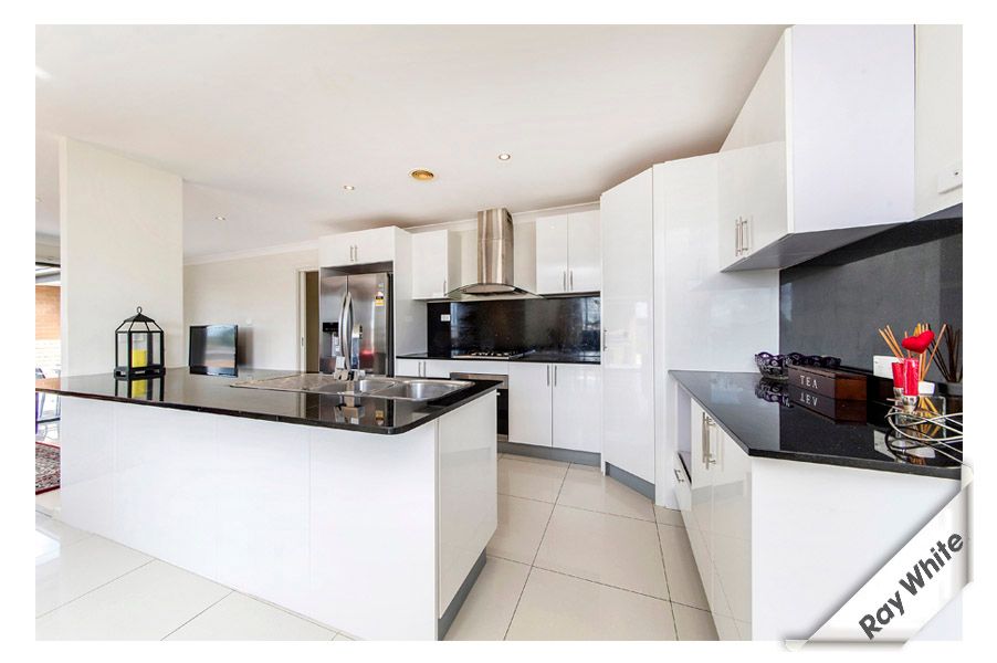 70 Bryan Hudson Street, Macgregor, ACT 2615